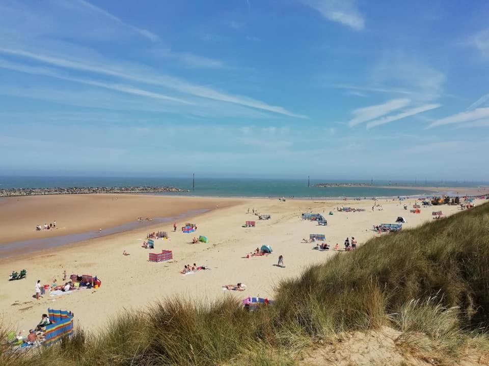 Вилла Coastal Terrace Dogs Welcome Optional Hot Tub Sea Palling Экстерьер фото