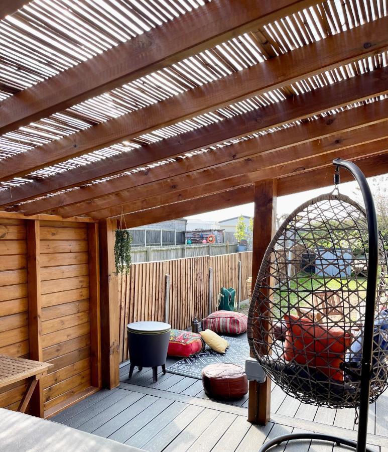 Вилла Coastal Terrace Dogs Welcome Optional Hot Tub Sea Palling Экстерьер фото